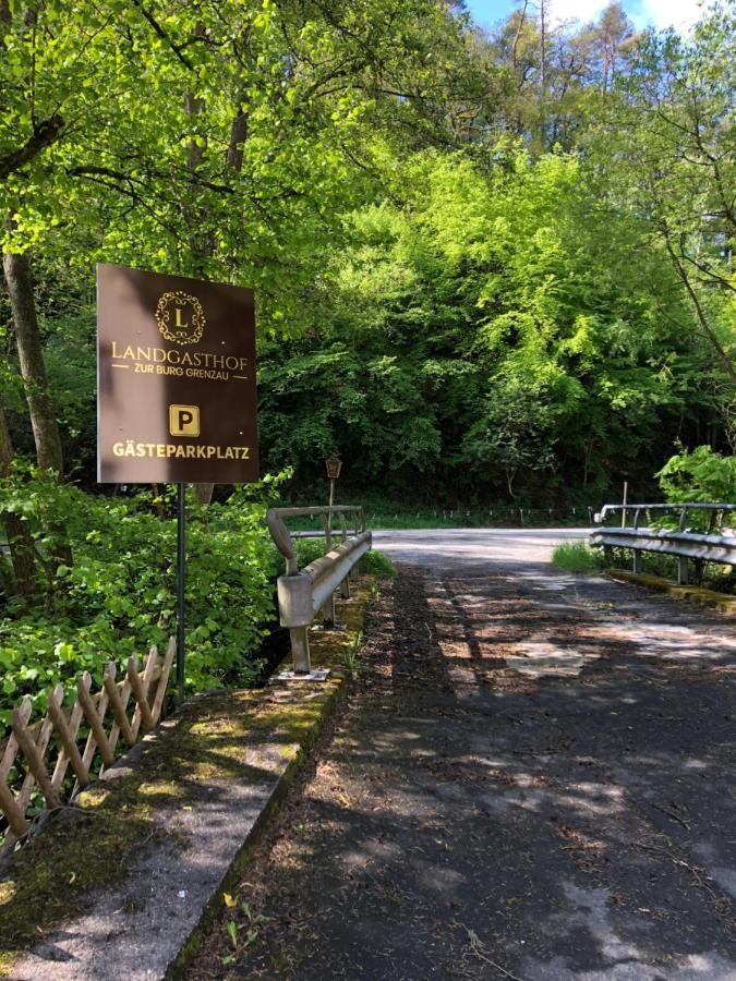 Landgasthof Zur Burg Grenzau Hoehr-Grenzhausen Luaran gambar