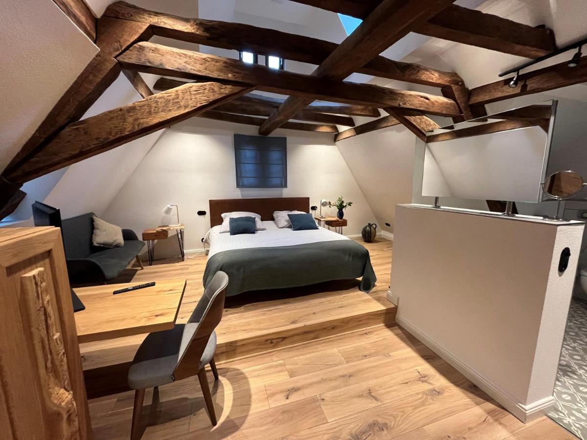 Landgasthof Zur Burg Grenzau Hoehr-Grenzhausen Luaran gambar