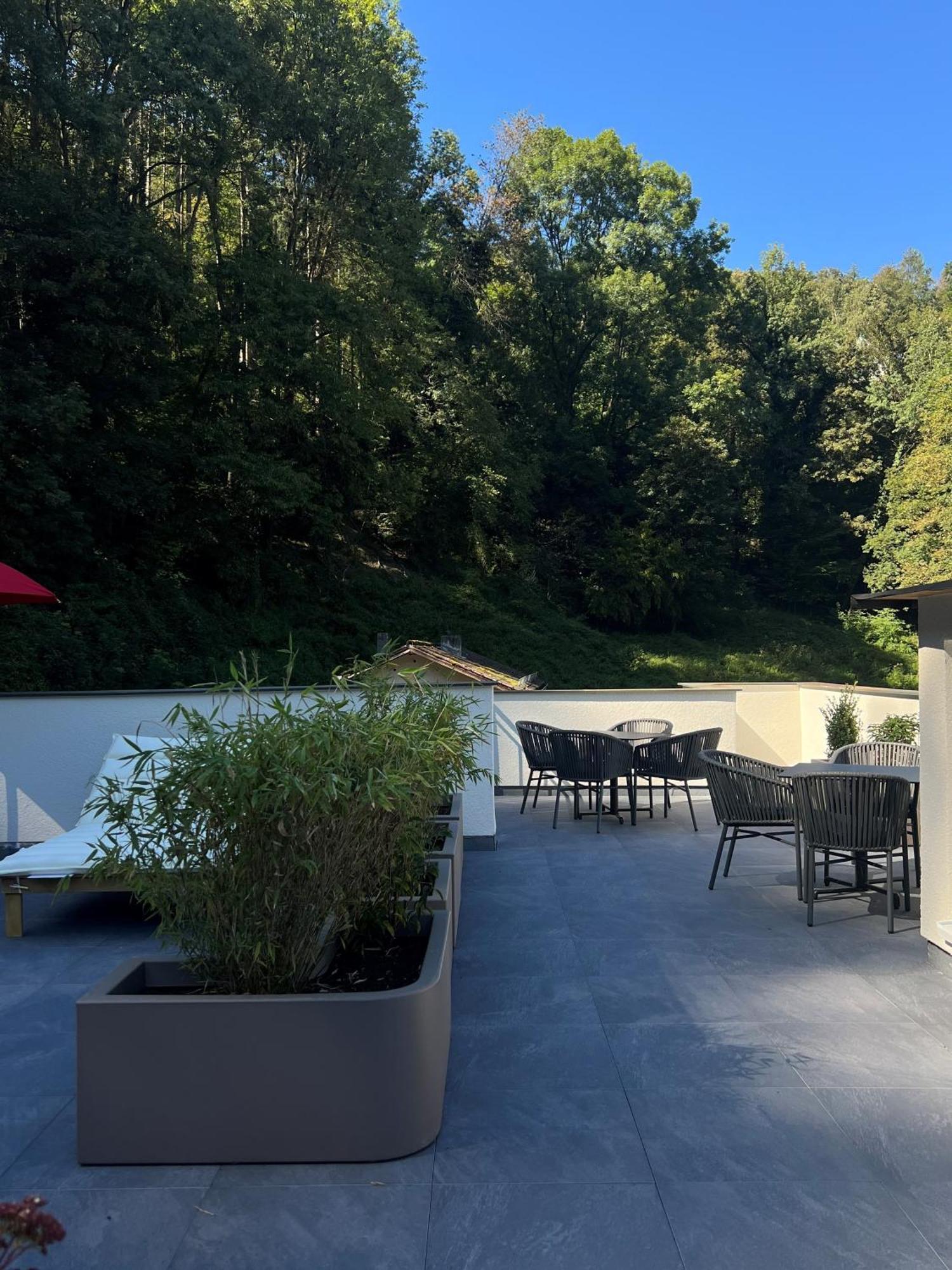 Landgasthof Zur Burg Grenzau Hoehr-Grenzhausen Luaran gambar
